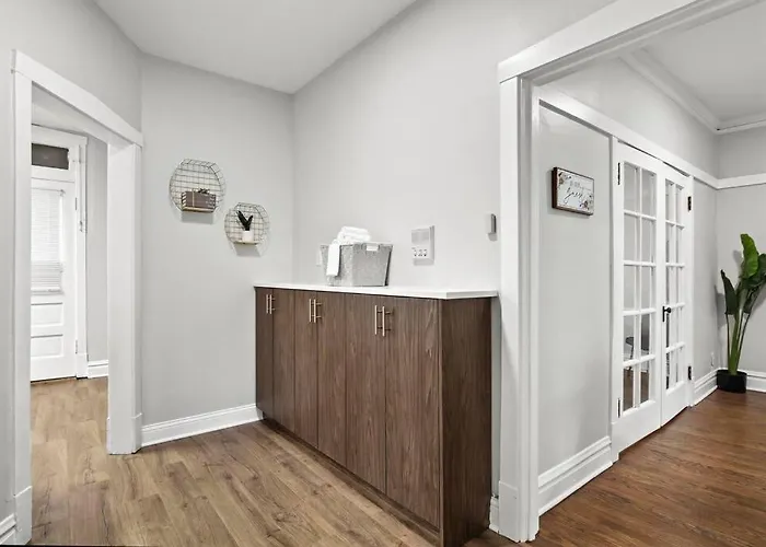 2br Stylish In Avondale Close To Shops - Roscoe 1w *
